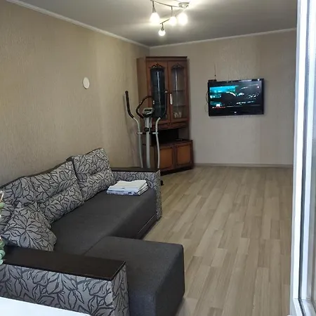 Apartment With Balcony On Peremohy Avenue 43 Chernihiv Exterior photo