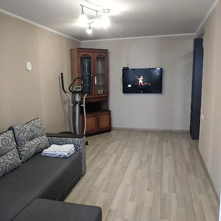 Apartment With Balcony On Peremohy Avenue 43 Chernihiv Exterior photo