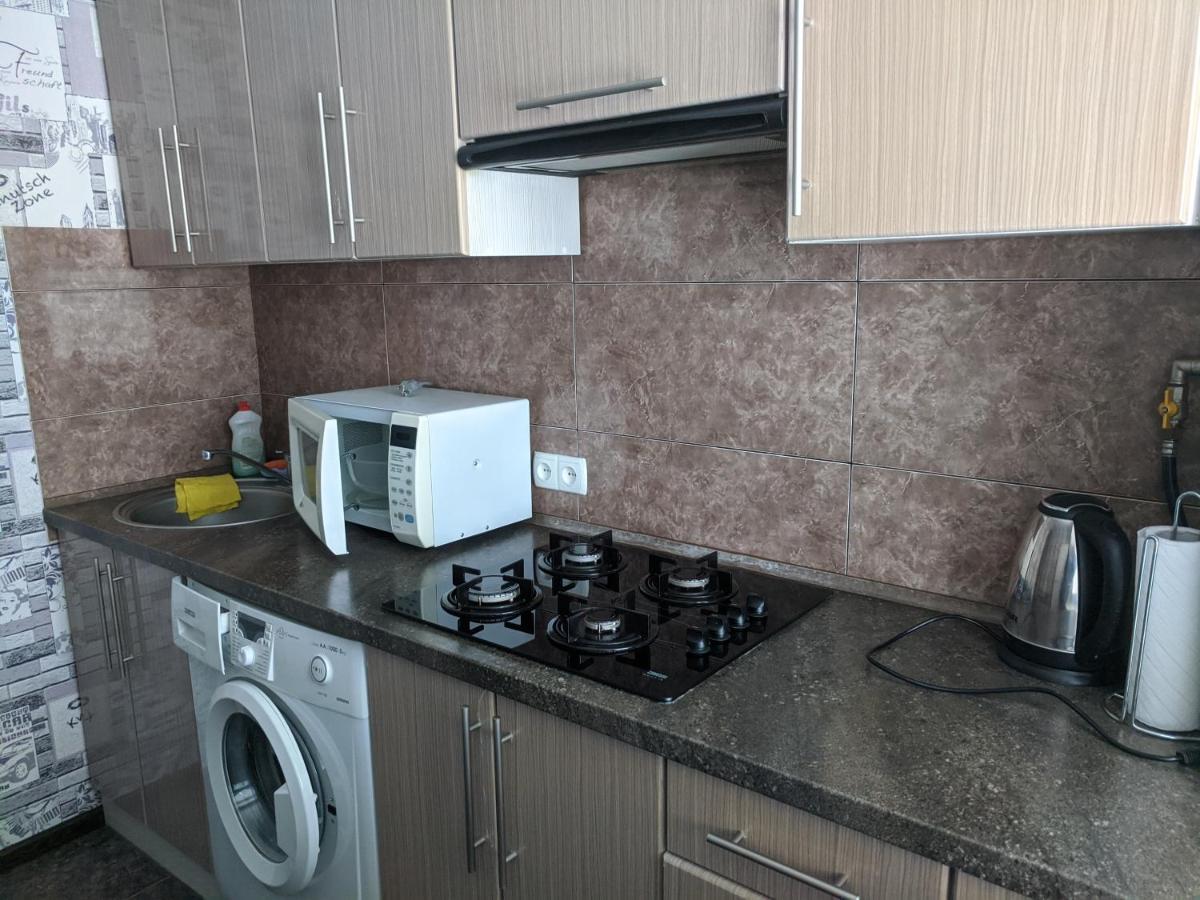 With Balcony On Peremohy Avenue 43 Apartment Chernihiv