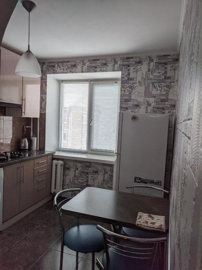With Balcony On Peremohy Avenue 43 Chernihiv